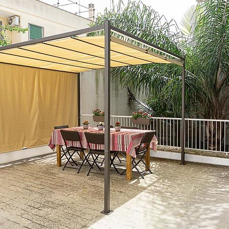 Araba Fenice Lecce Exterior foto